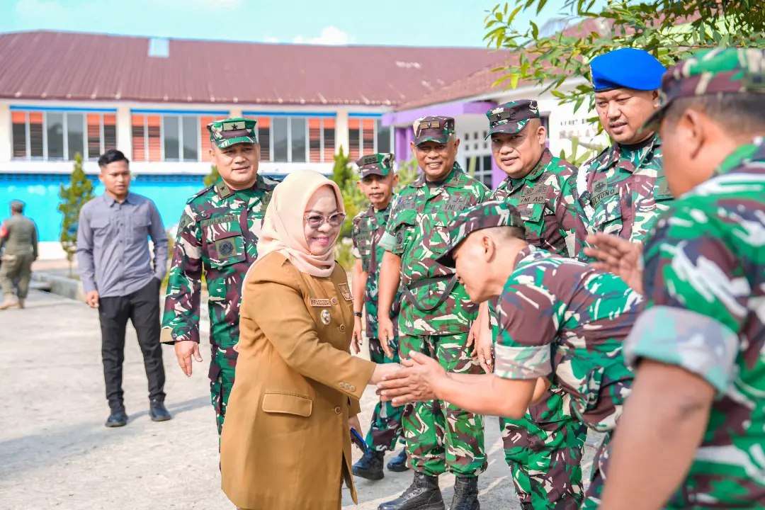 Bupati Mesuji Hj. ELFIANAH, S.E., M.IP Beserta Jajarannya Meneima Kunjungan Tim (KARHUTLA) Mabes TNI